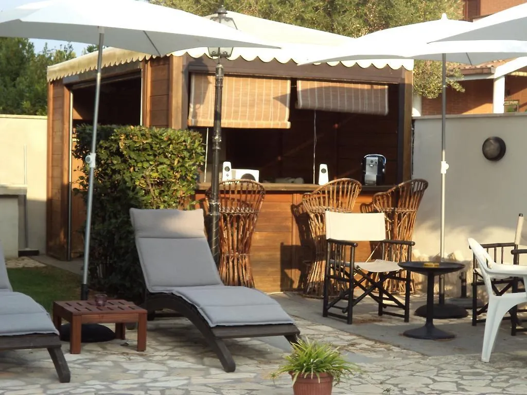 Gens Mundi B&B Ostia Antica 3*,