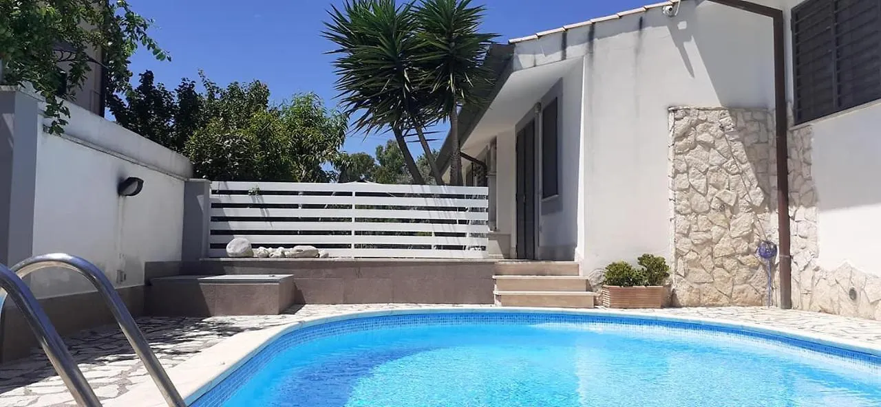 Gens Mundi B&B Ostia Antica Bed and breakfast